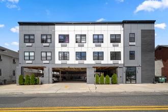 Building Photo - 51 E Main St