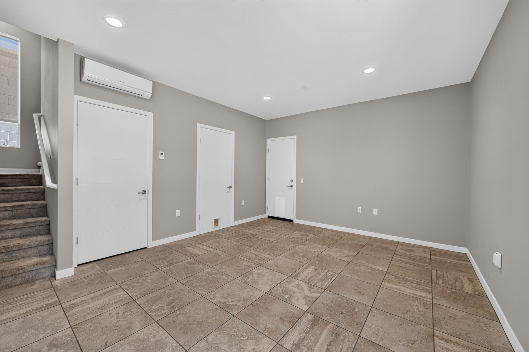 Building Photo - 821 Brickyard Ln