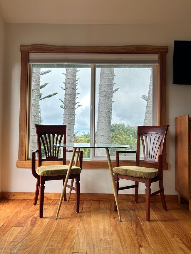 Building Photo - Furnished Luxury Ocean-View Studio | Hawi | Fiber + W/D