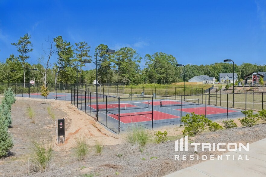 Building Photo - 3725 Saddle Bag Ct