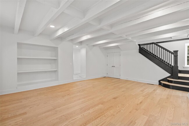 Building Photo - 26 Latimer Ln