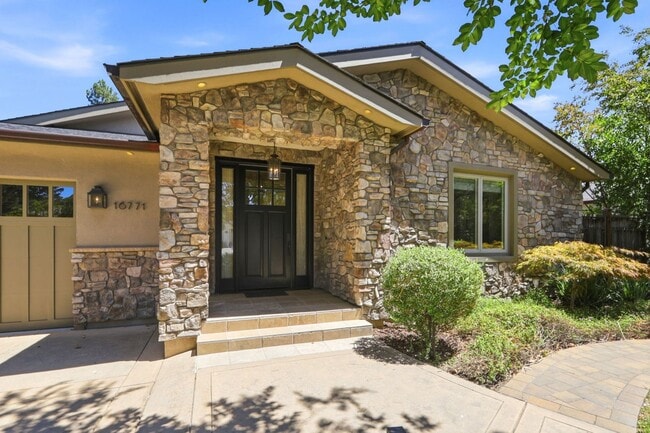 Building Photo - 16771 Frank Ave
