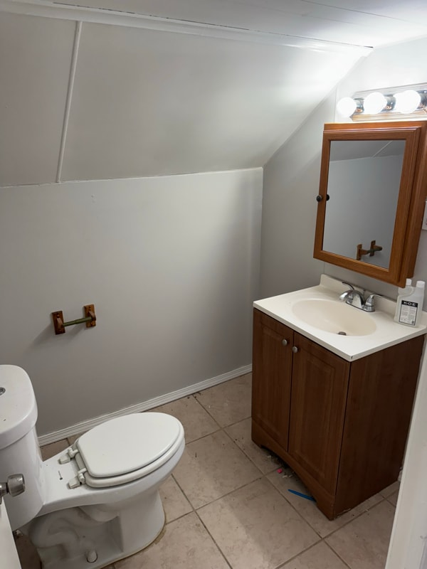 Building Photo - 4232 State Park Dr