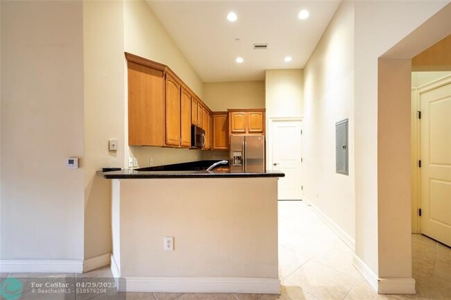 Building Photo - 16102 Emerald Estates Dr