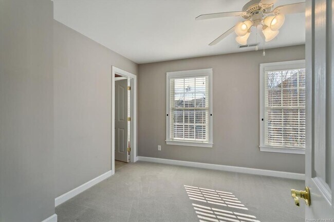 Building Photo - 4320 Lydias Dr