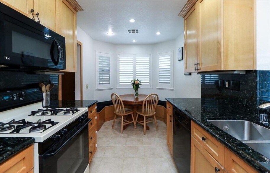 Building Photo - 7408 Belpine Pl