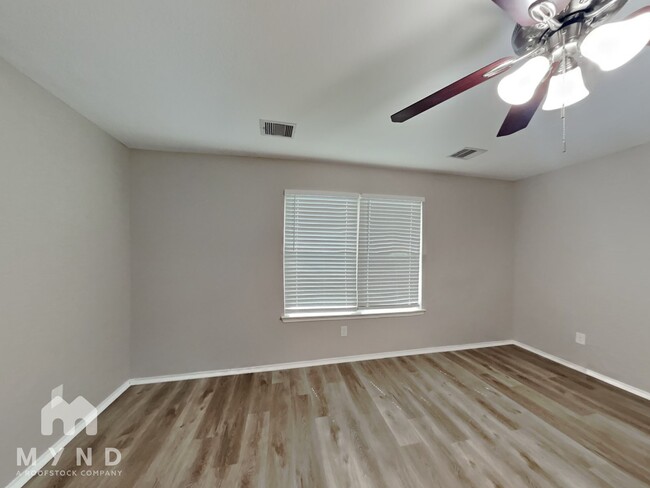 Building Photo - 2614 Ski Lodge Dr