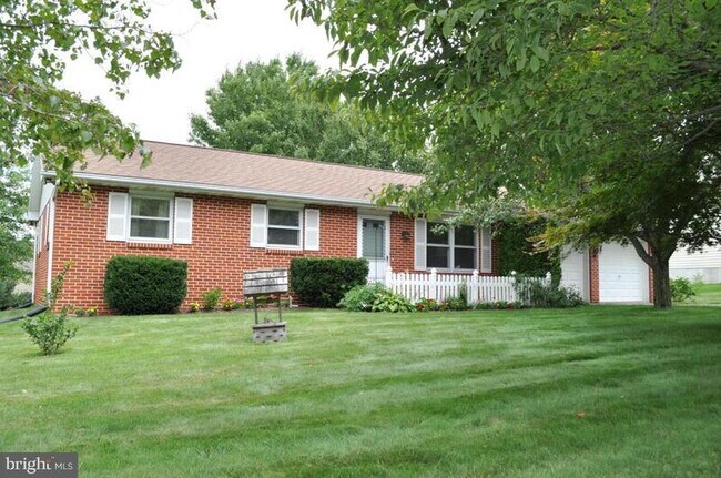 Primary Photo - 2943 Weaver Rd