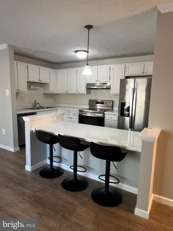 Building Photo - 12209 Peach Crest Dr