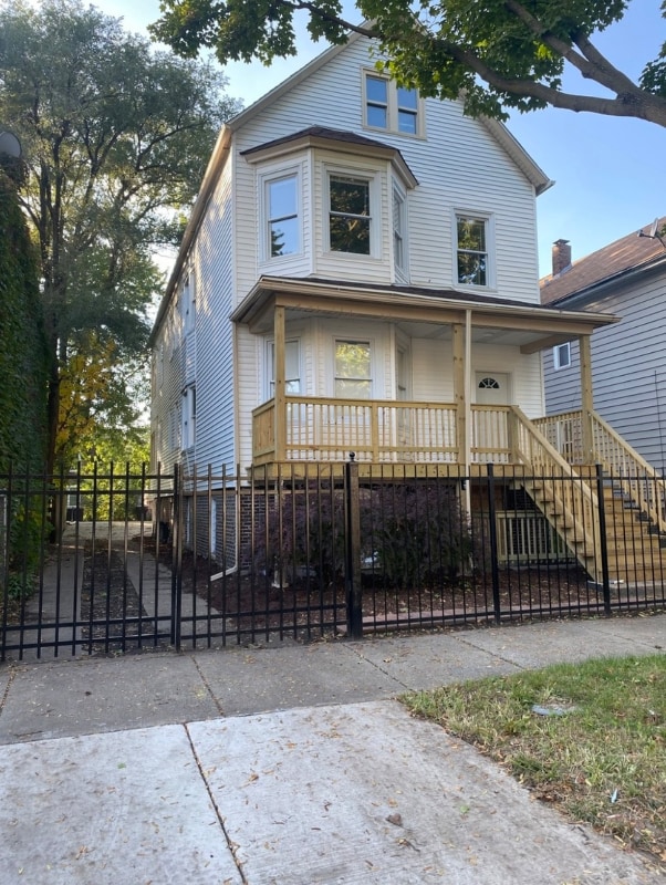 Building Photo - 8350 S Colfax Ave