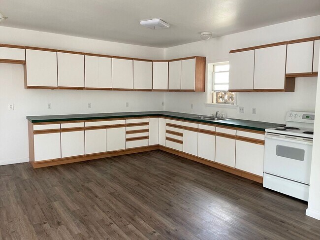 Building Photo - Affordable Single Family Home for Lease!