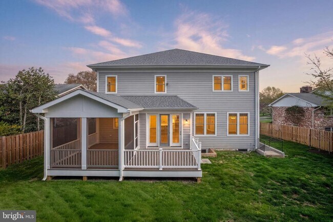 Building Photo - 6203 Mori St