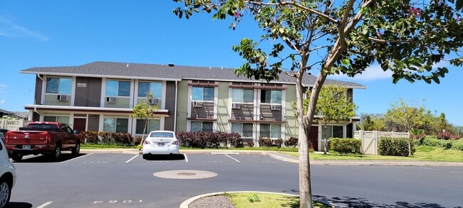Building Photo - Downstairs North Kihei Condo