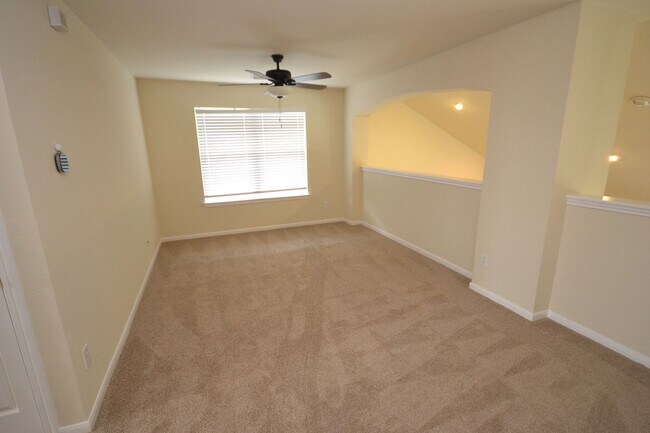 Building Photo - 1123 Winding Creek Pl