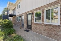 Building Photo - Ocean View East