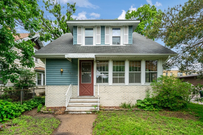 Building Photo - 1597 Lafond Ave