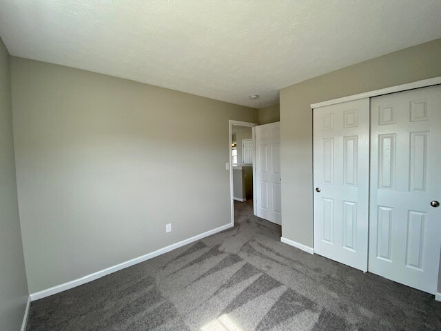 Building Photo - Fantastic 4 Bedroom, 2.5 Bath w/LOFT in Brookfield Place