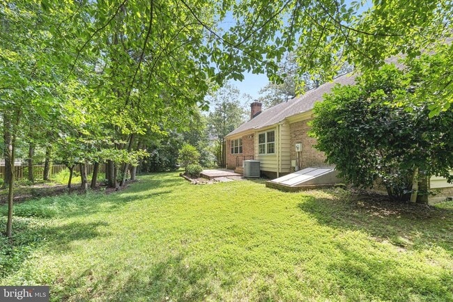 Building Photo - 3714 Carriage House Ct