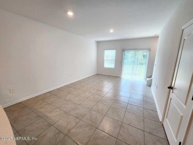 Building Photo - 61 Playa De Luna Ln