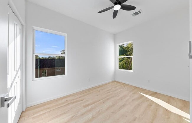 Building Photo - 4227 Gunter St