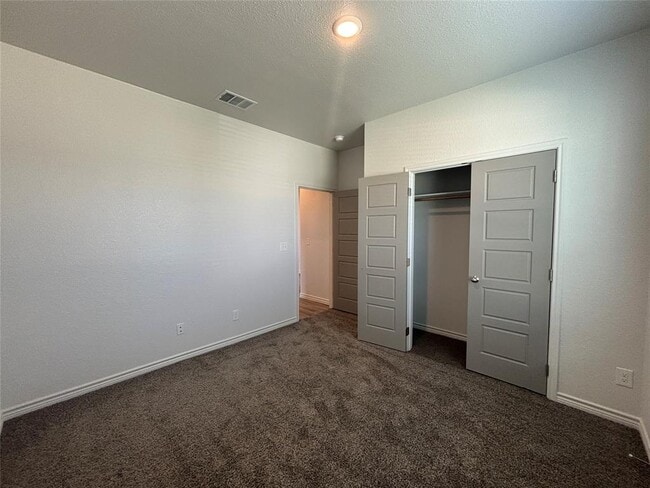 Building Photo - 725 Freedom Cir