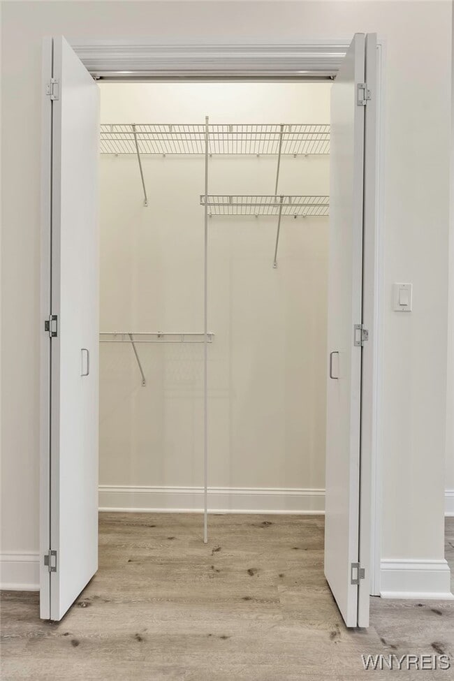 Building Photo - 251 Main St