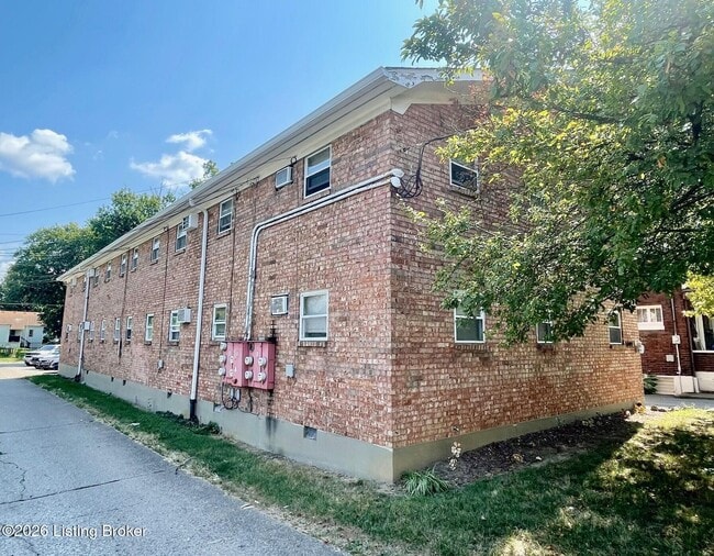 Building Photo - 3909 S 3rd St