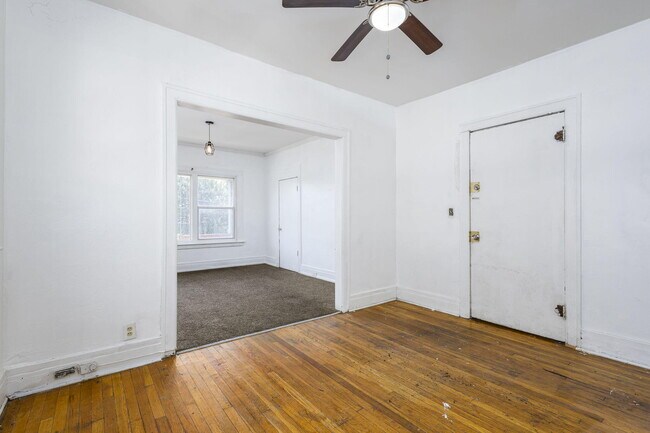 Building Photo - 1565 W Grand Blvd
