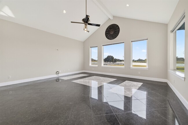 Building Photo - 5942 Sagamore Bay Ln