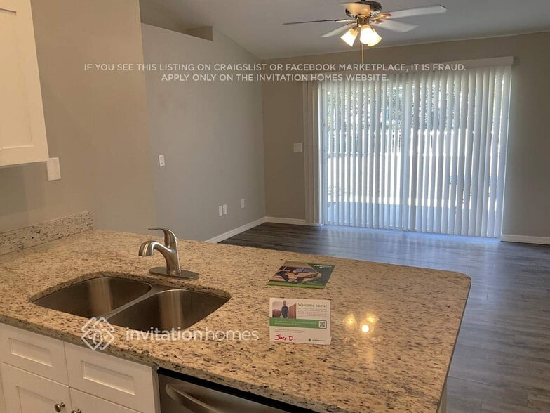 Building Photo - 30939 Stone Arch Ave