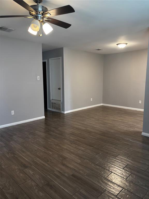 Building Photo - 503 Texas Ave