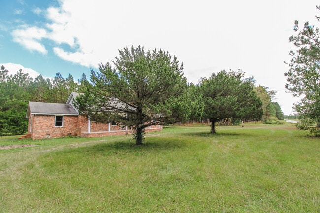 Building Photo - 6228 Rocky Ford Rd