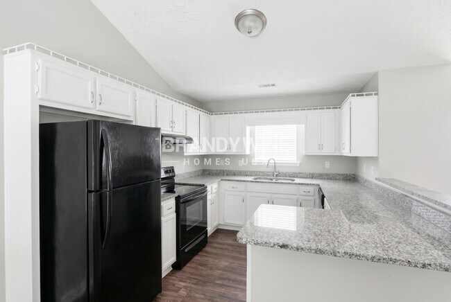 Building Photo - 45 Stoneview Cir