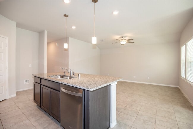 Building Photo - 2506 Indigo Harvest Trl