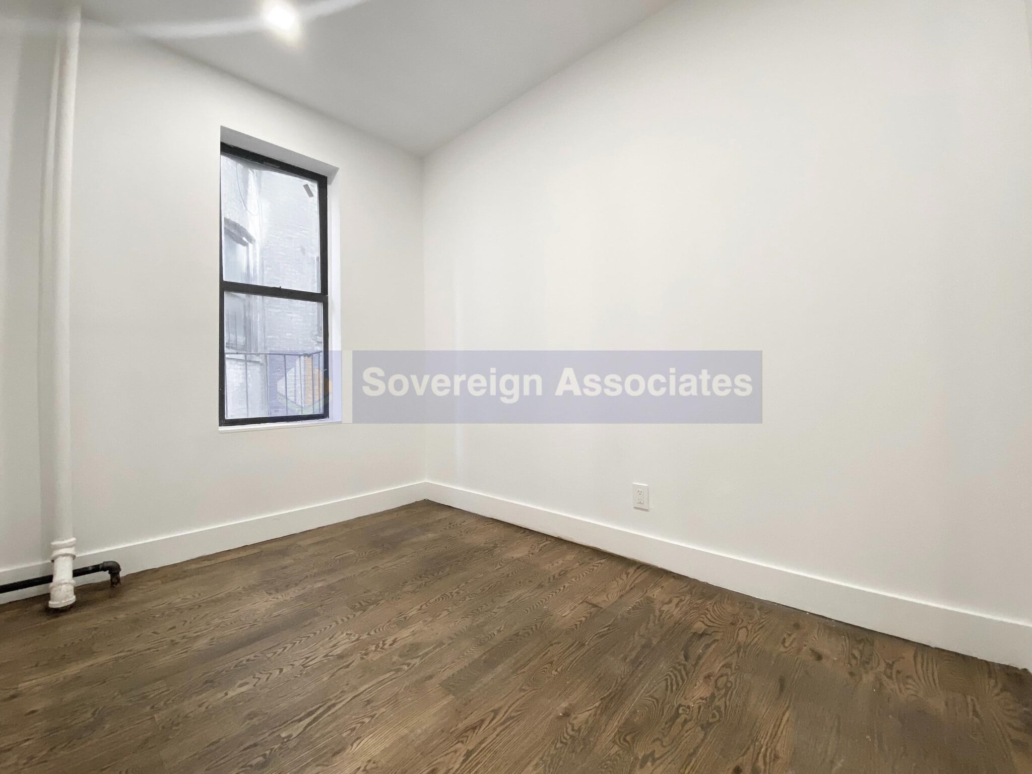 Building Photo - 3620 Broadway