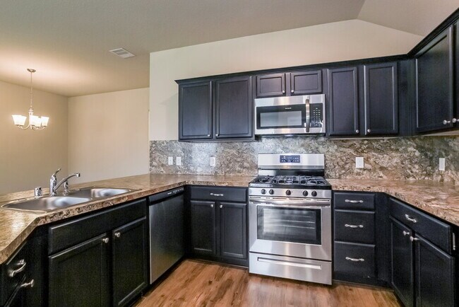 Building Photo - 15419 Rancho Joya Wy