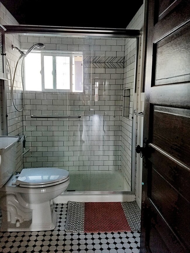 Bathroom - 257 Windward Ave