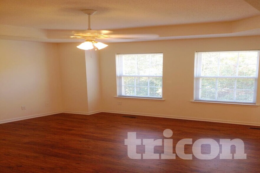 Building Photo - 8417 Cyprus Ridge Way