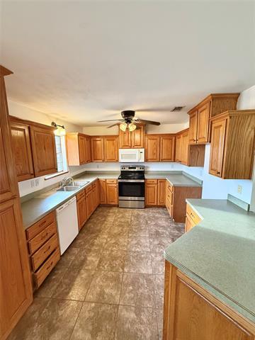 Building Photo - 2935 CR 313