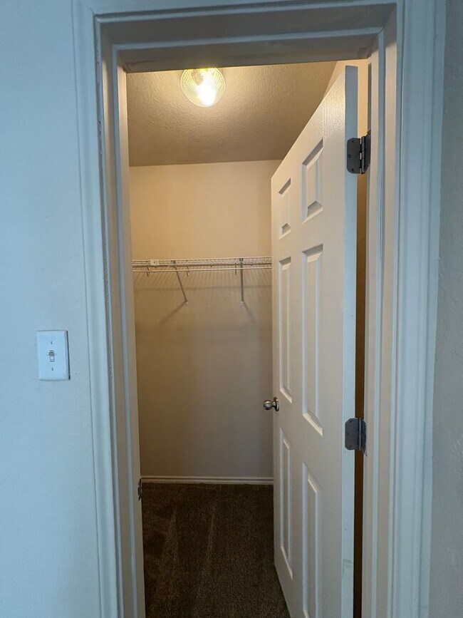 Building Photo - Beautiful home in Town Creek Village - Cibolo
