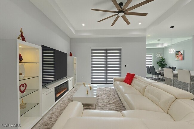 Building Photo - 2330 4th Ave SE