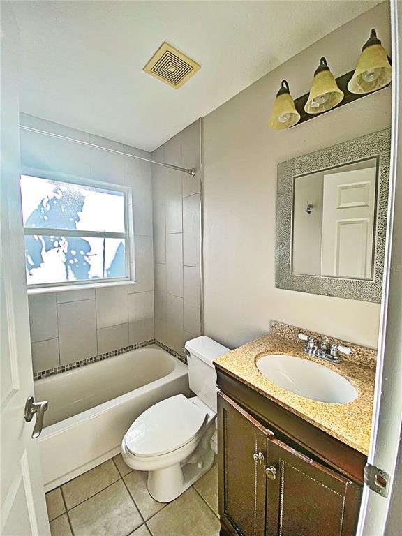 Building Photo - 16834 Rockwell Heights Ln