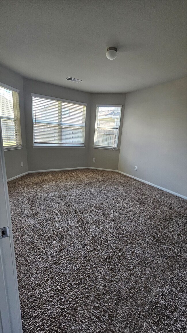 Building Photo - 25119 Bells Canyon Dr