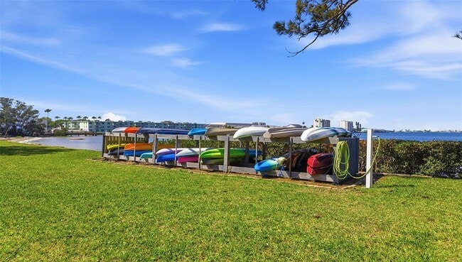 Building Photo - 2700 Bayshore Blvd