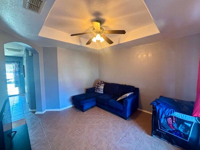 Building Photo - 2616 Comal Loop