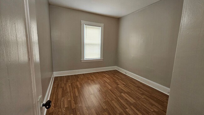 Building Photo - 41 Hevey St