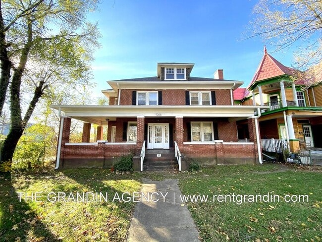Primary Photo - 1306 Patterson Ave SW