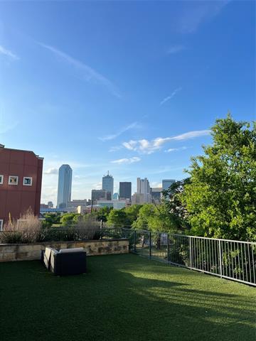 Building Photo - 1001 Belleview St