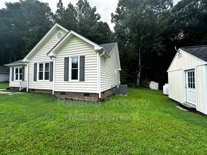 Building Photo - 5110 Raleigh Rd