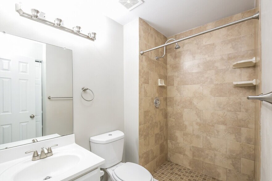 Building Photo - 5989 S Swadley Way